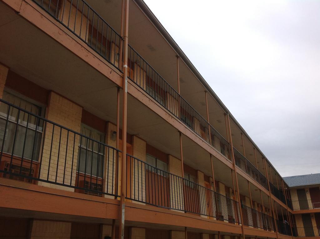 Express Inn Fort Worth Exterior photo